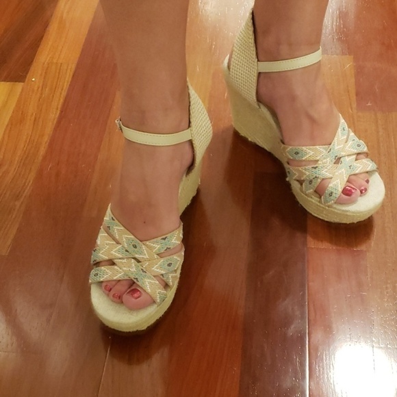 LUCKY Brand Platform Sandals 7m Burlap & Tan - Picture 2 of 8